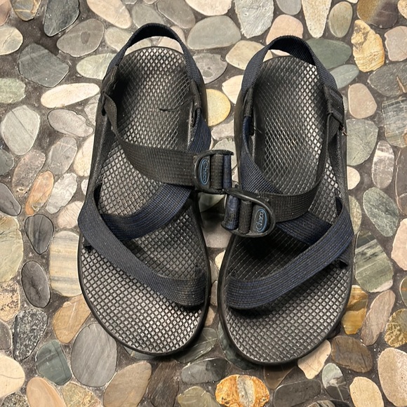 *LIKE NEW* Men’s Chacos main image 3